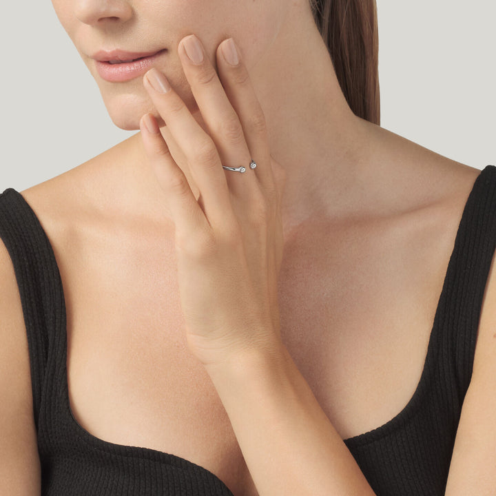 Malý stříbrný prsten Giovanni Raspini Axis 12497