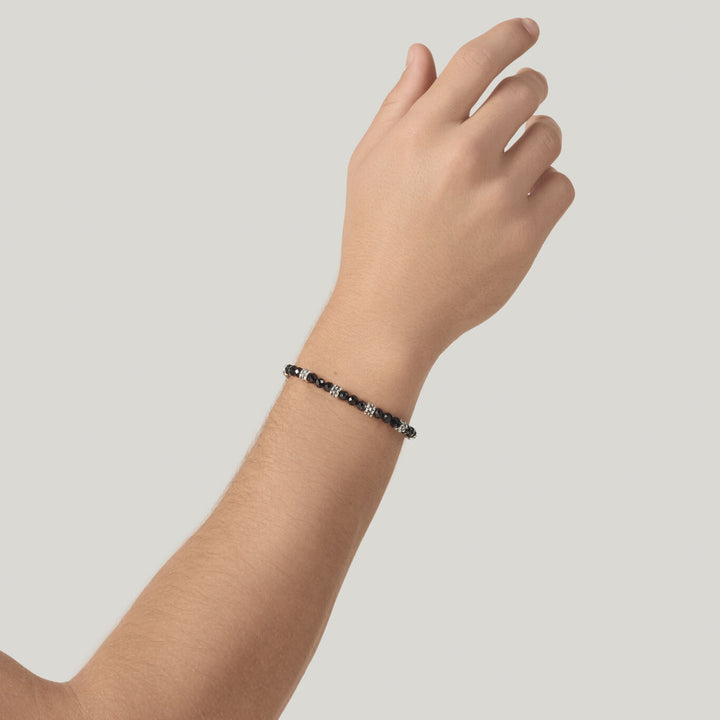 Giovanni Raspini fekete spinell karkötő szegecsekkel Karkötő 925 ezüst és fekete spinellből 12577