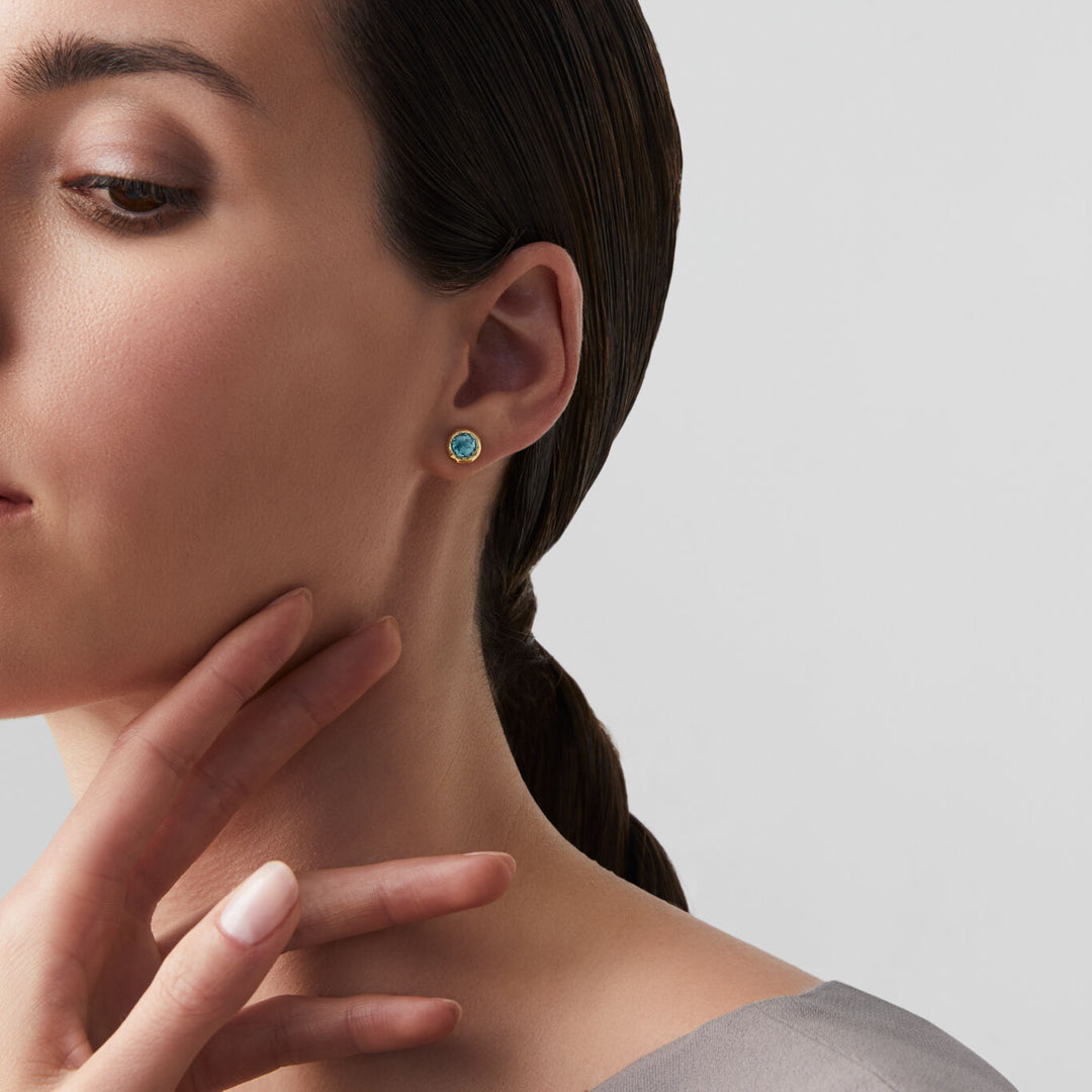 Giovanni Raspini kis világoskék hurkos fülbevaló Fülbevaló 18 kt-os aranyozott ezüstből és világoskék kristályból 12135/1