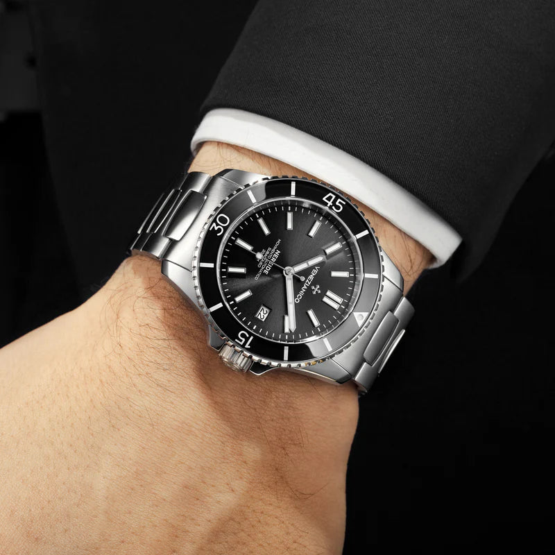 Montre Venezianico Nereide 42mm acier quartz noir 3321504C