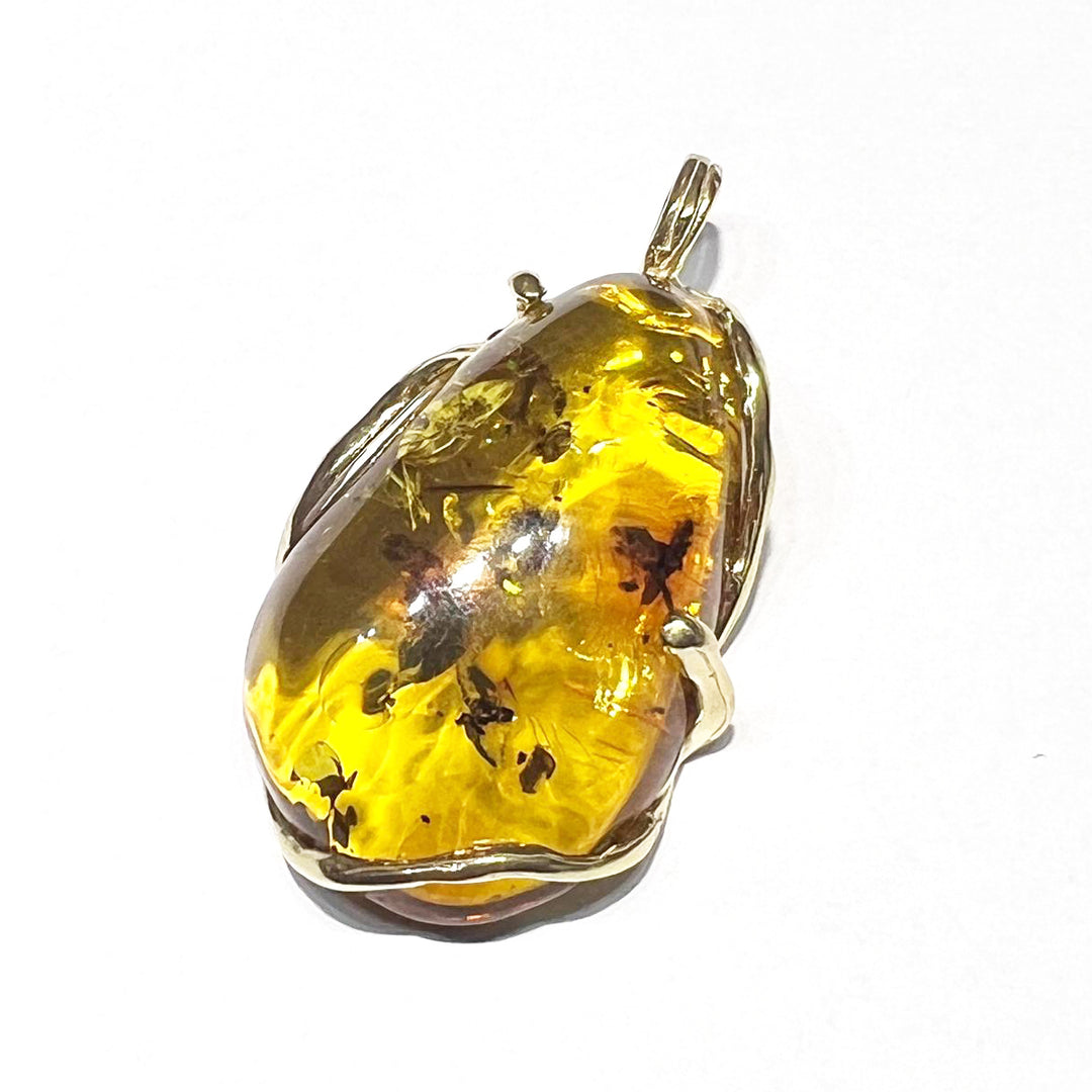 Capodagli Amber pendant, 925 silver setting, yellow gold PVD finish AC 00358