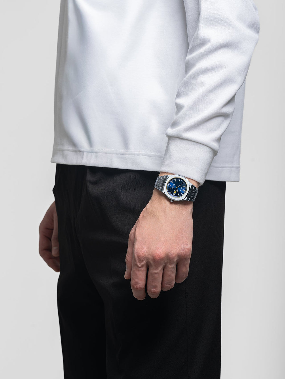 D1 Milano Light Illusion Ultra vékony karóra 39 mm D1-UHBJ07