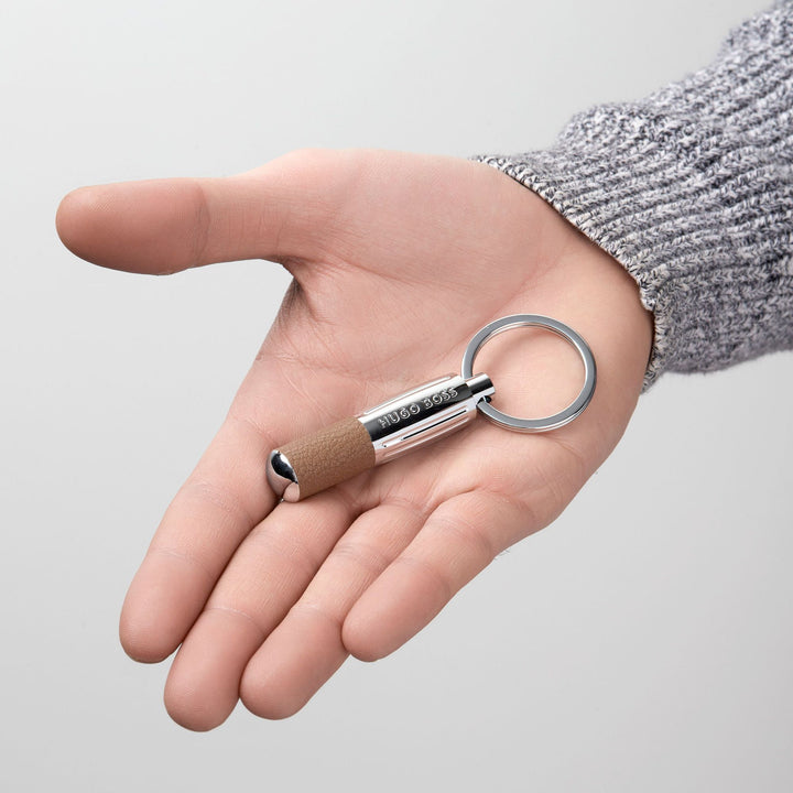 Hugo Boss Chaveiro Pure Iconic Camelo HAK410X