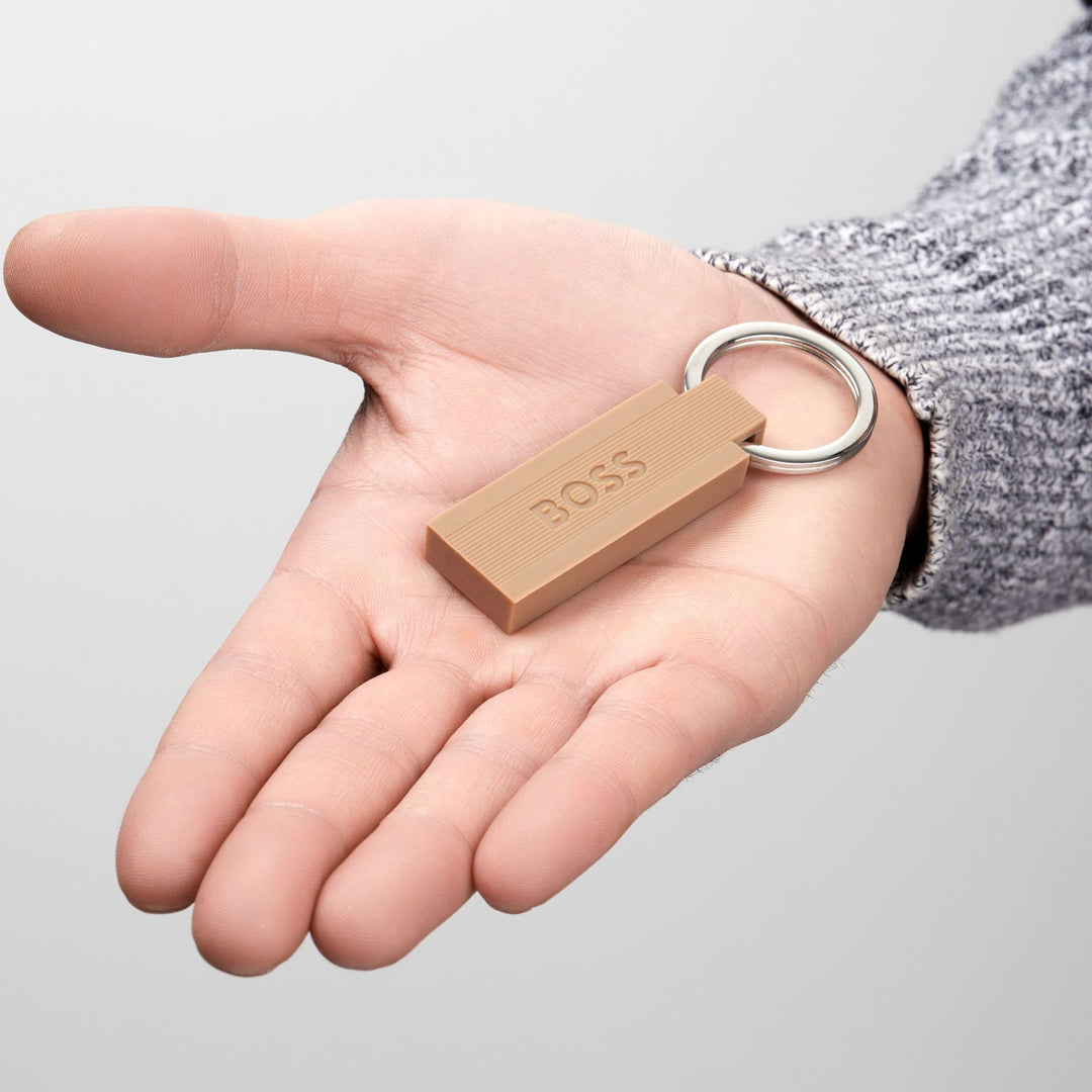 Hugo Boss Sleutelhanger Edge Iconisch Kameel HAK421X