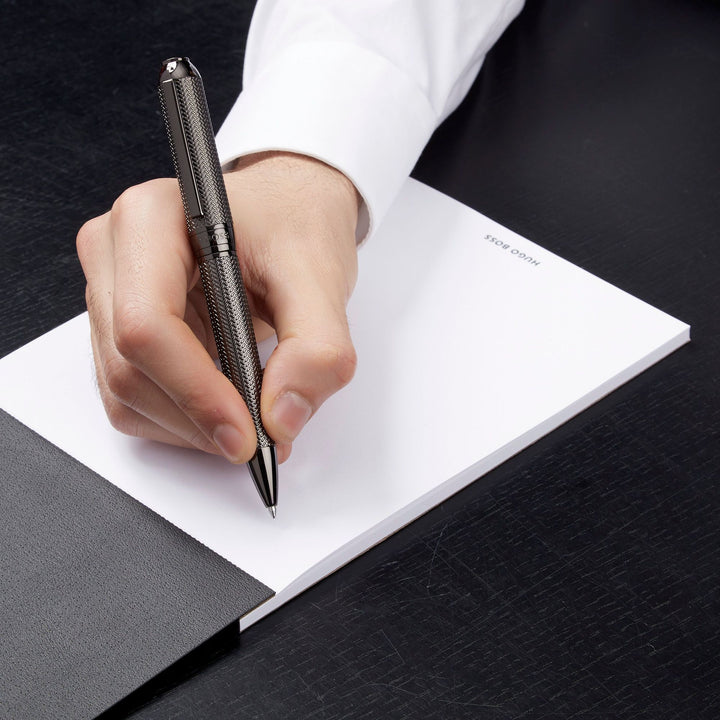 Hugo Boss Elemental Gun kulspetspenna HSI4654D