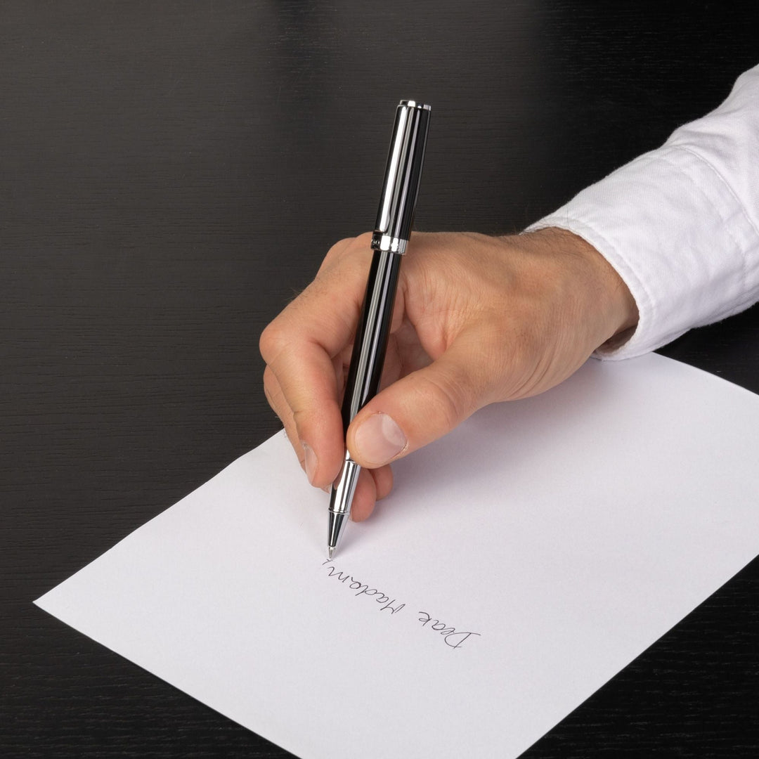 Hugo Boss Penna roller Gear Icon Nero HSN2545A