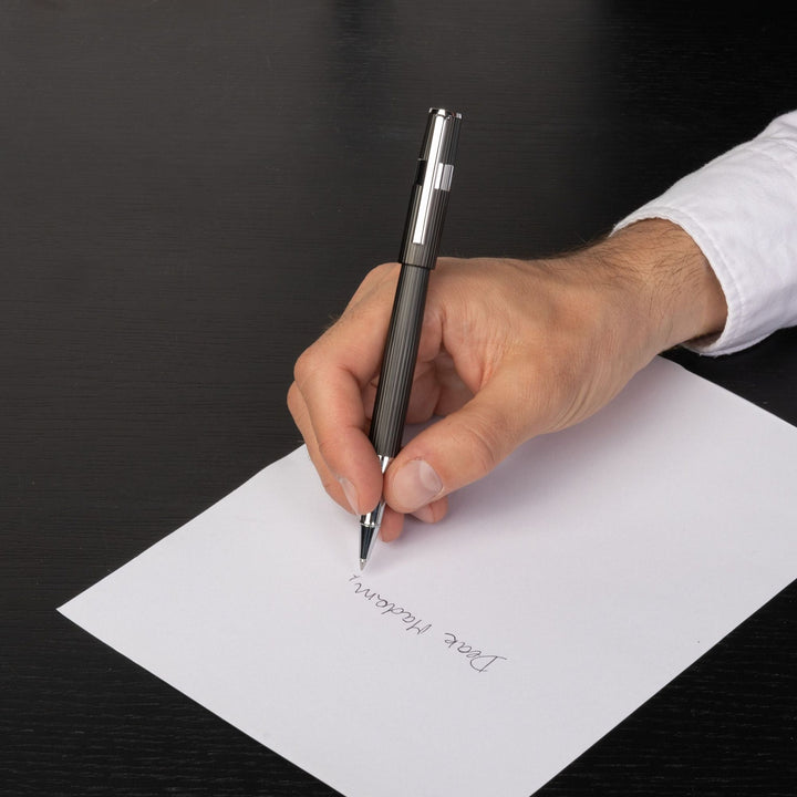 Hugo Boss Penna a sfera Gear Pinstripe Nero / Cromo HSV2855A