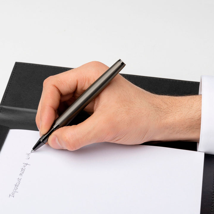 Hugo Boss Loop Diamond Gun kuulakärkikynä HSW3675D