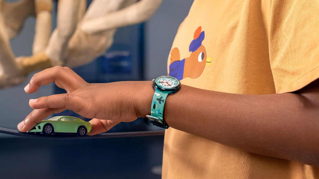 Flik Flak Uhr TIME TO MOVE Time To Discover 32mm FBNP228