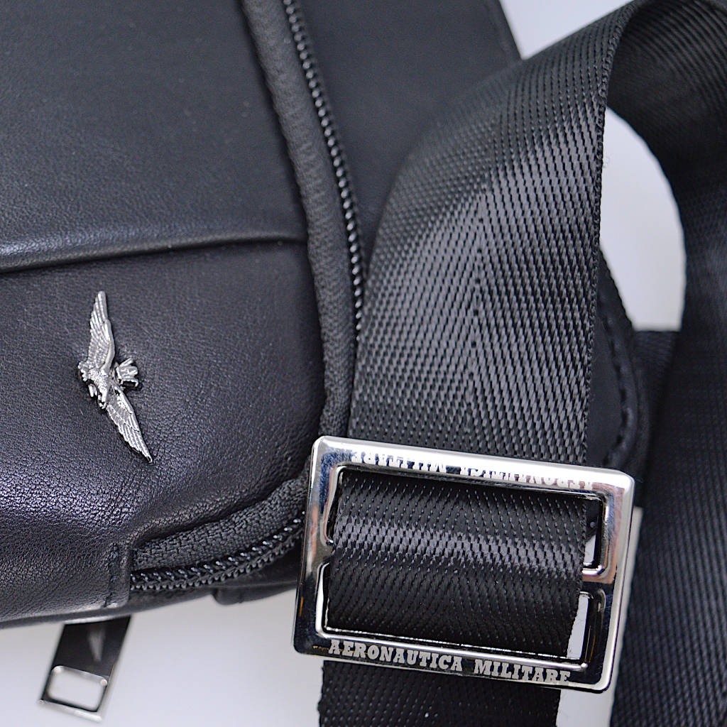 Aeronautica Militare Small leather shoulder bag Thunder line AM460-BL