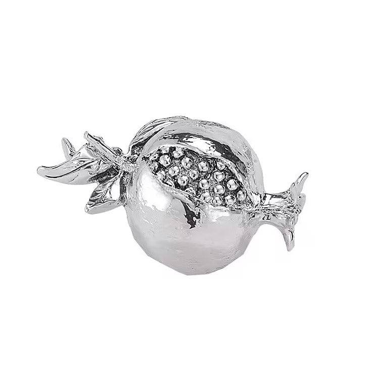 Pomegranate sovereigns with resin leaf 9cm silver laminate R 15091