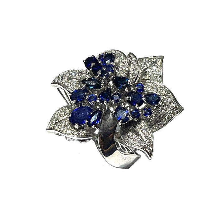 Capodagli ring Fiore 18kt vitguld diamanter och safirer 0066AG - Capodagli 1937