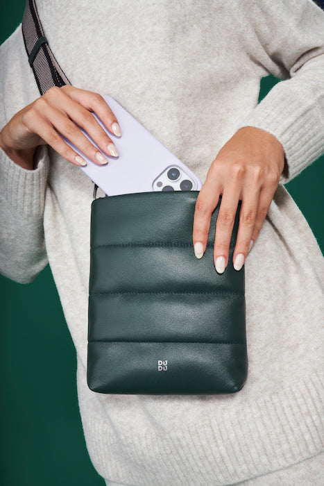 Bolsa de ombro feminina pequena DUDU em couro acolchoado, bolsa de noite macia e elegante com alça ajustável, design essencial