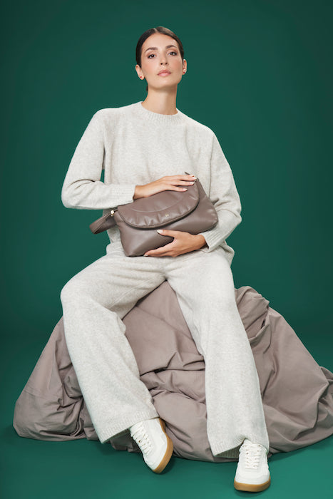 Bolsa feminina DUDU em couro macio, bolsa de ombro acolchoada, bolsa acolchoada com alça de ombro removível e aba