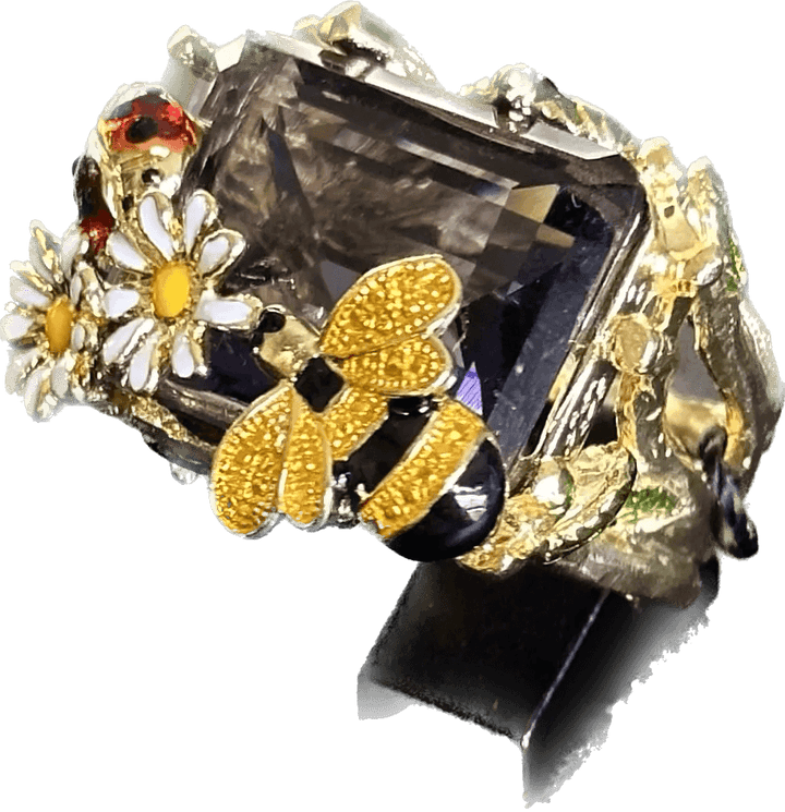 Federica Rossi Ring aus laminierter Bronze aus 18-karätigem Gold mit Gänseblümchen, Marienkäfer und Biene mit amethystfarbenem Kristall FR.AN.05/5 – Capodagli 1937