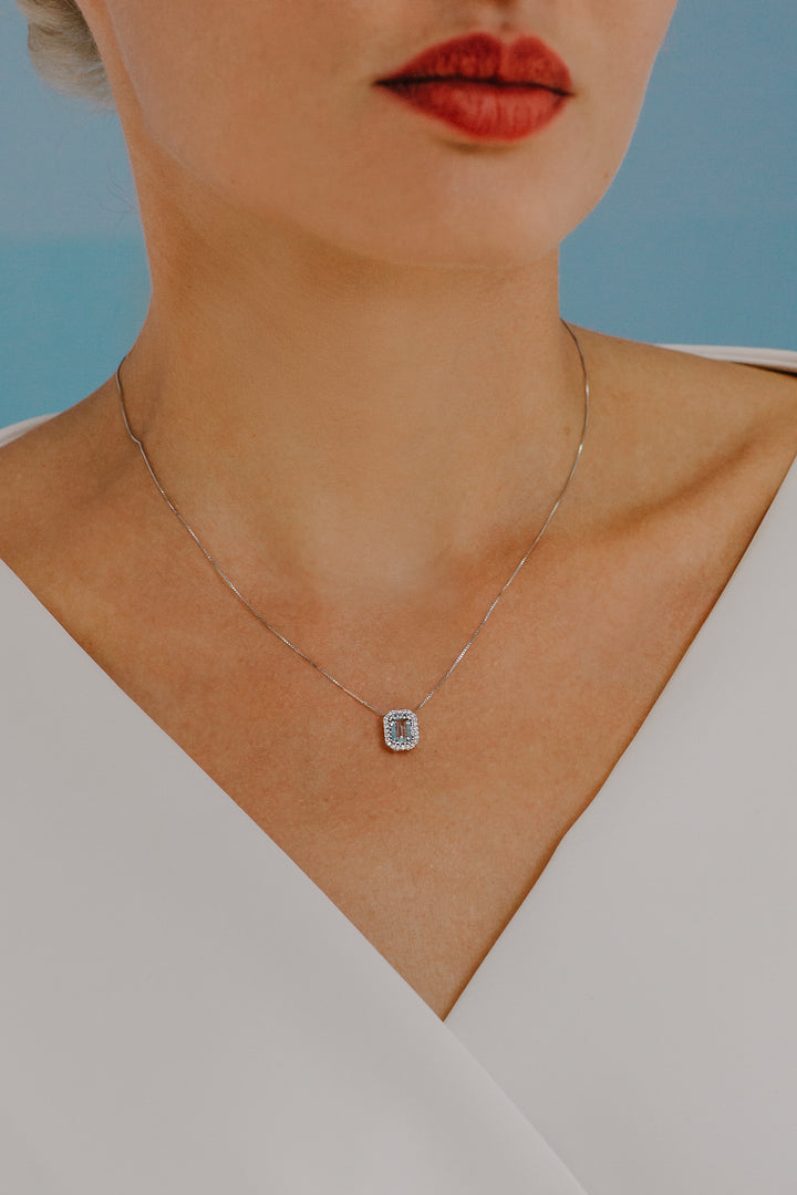Colar Comete em Ouro com Diamantes e Água Marinha Octogonal GLQ287