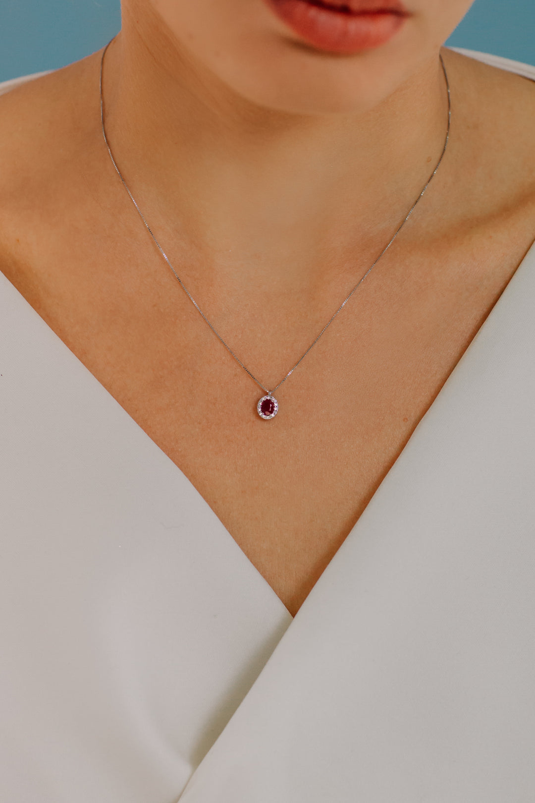 Colar Comete em Ouro, Diamantes e Rubi Oval GLB1673