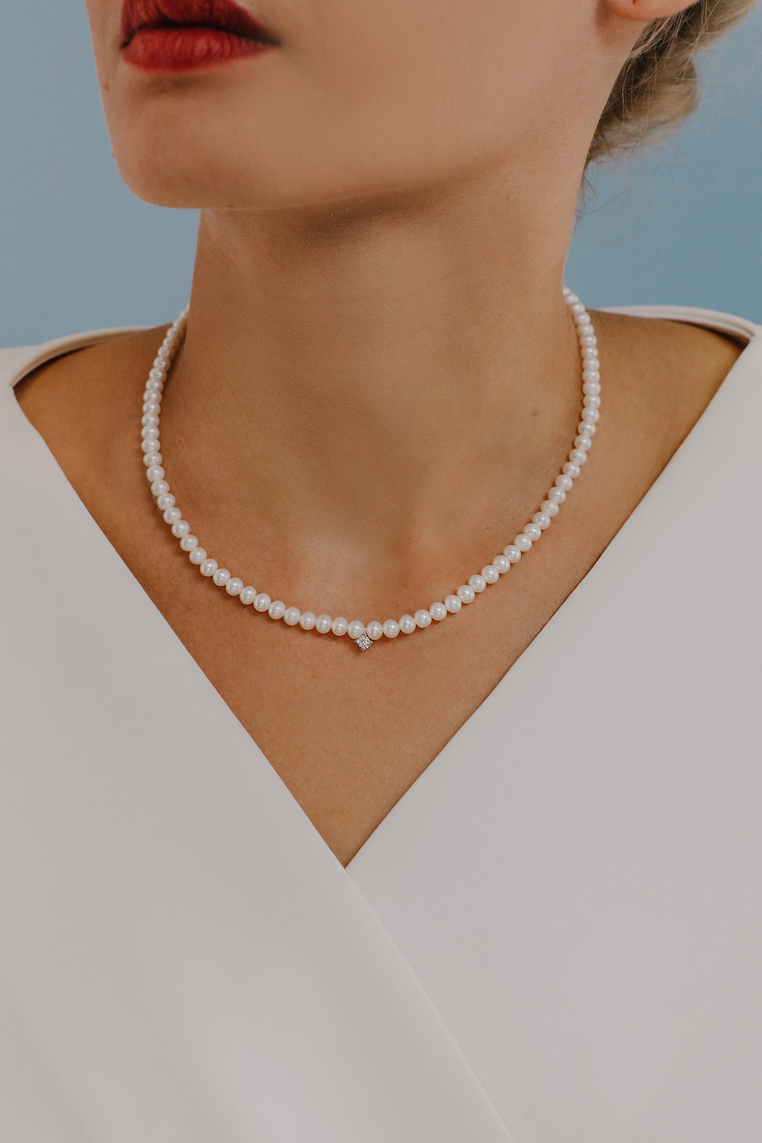 Colar Comete Acquadolce Pearl Strand em ouro e diamante FWQ320