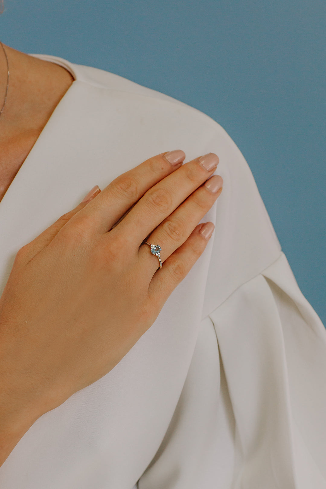 Comete Gold Ring with Diamonds and Octagonal Aquamarine ANQ306