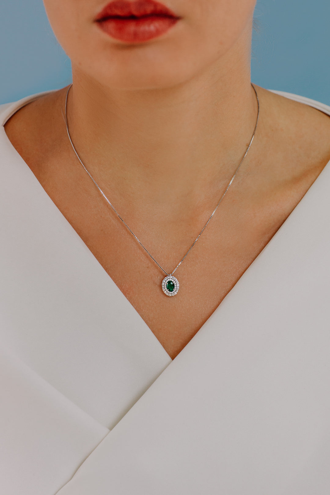 Colar Comete em Ouro, Diamantes e Esmeralda Oval GLB1472S3
