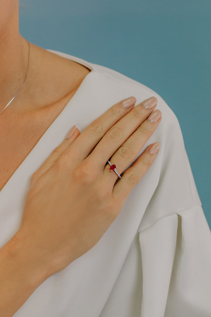 Anel Comete Ouro com Diamantes e Rubi ANB2566