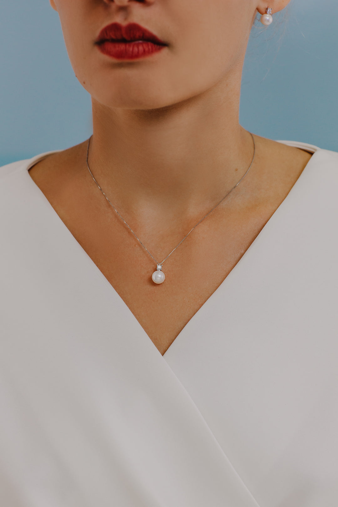 Comete Girocollo Punto luce Perla in Oro e Diamante GLP596