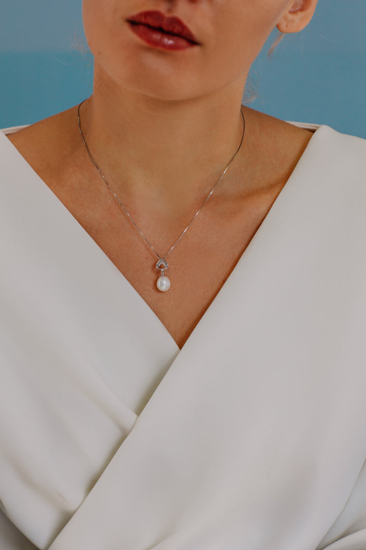 Colar Comete Pérolas em Ouro e Diamantes GLP547