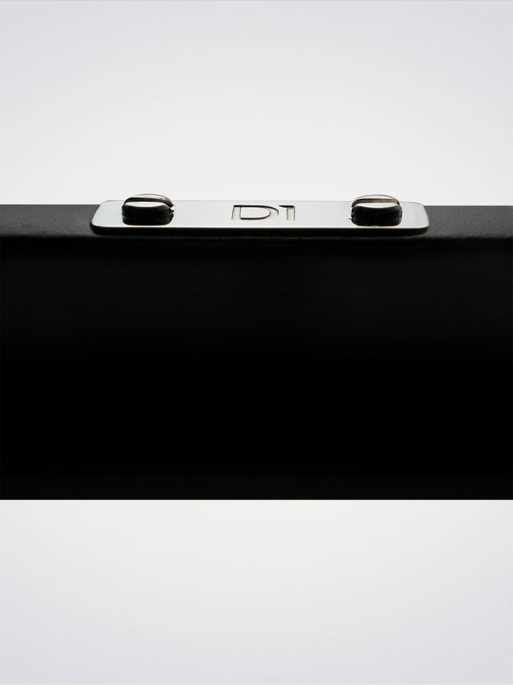 Caneta Esferográfica D1 Milano Preta e Prateada D1-PNSTU006