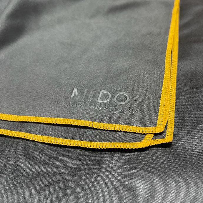 Paño de microfibra Mido para limpieza y mantenimiento de relojes M871014900 - Capodagli 1937