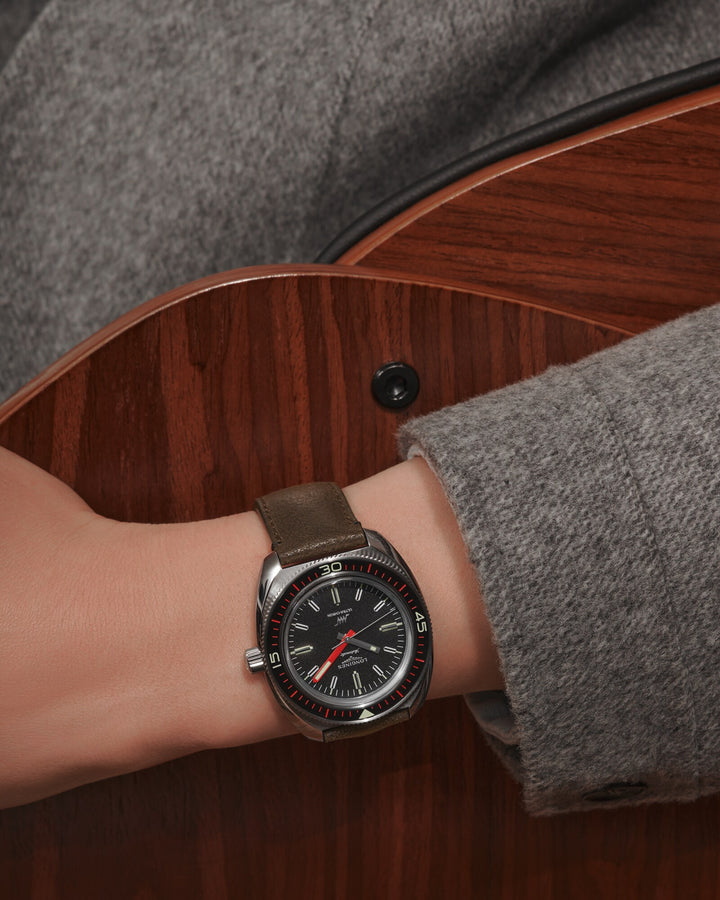 LONGINES – ULTRA-CHRON – L2.836.4.52.2