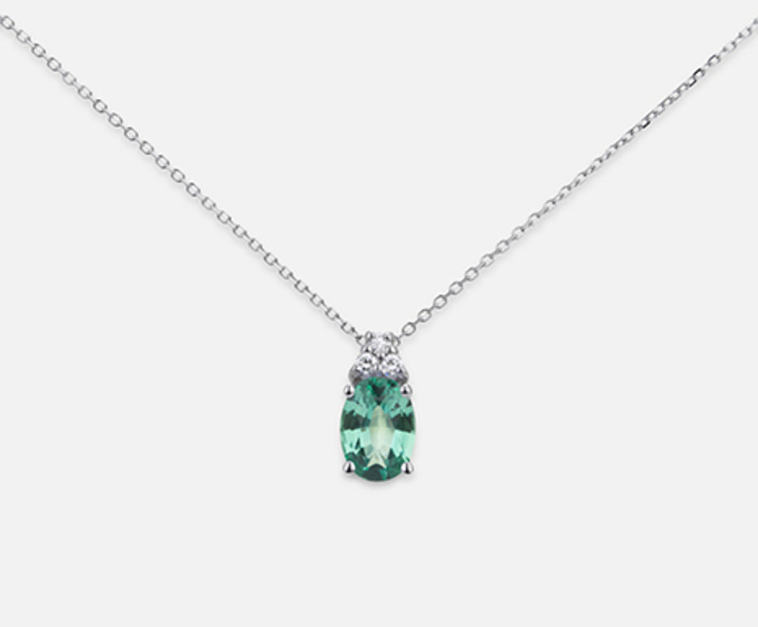 Mikiko cl 18k smaragd n. ovaal 7x5 ct.0,60 dia ct.0,045 MD5055O4SMN060