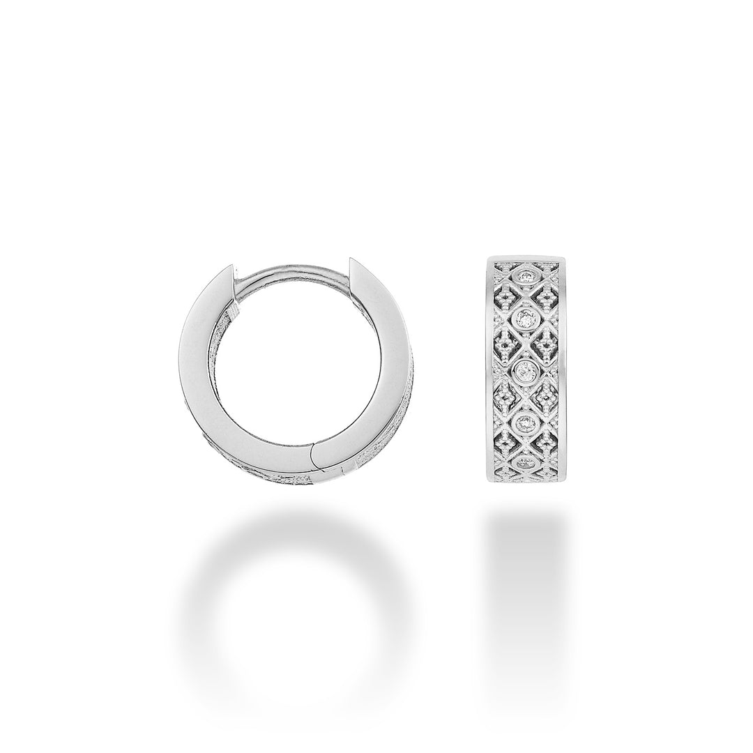 Nihama eller 18k rund textur diam. 0,05 ct vitguld diam. öster. 12mm NO5064O4BR005