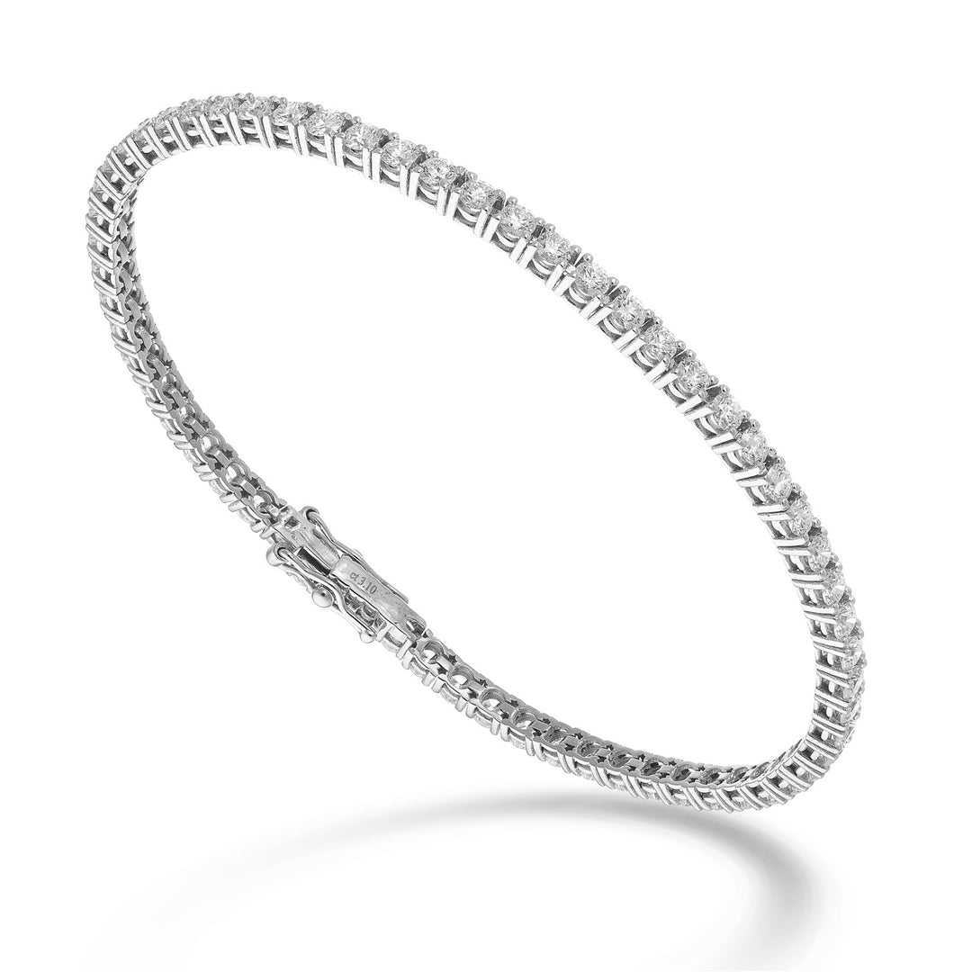 World Diamond Group cast tennis bracelet. light wire ct 0.015 each BTF800D0017-175-25308110076