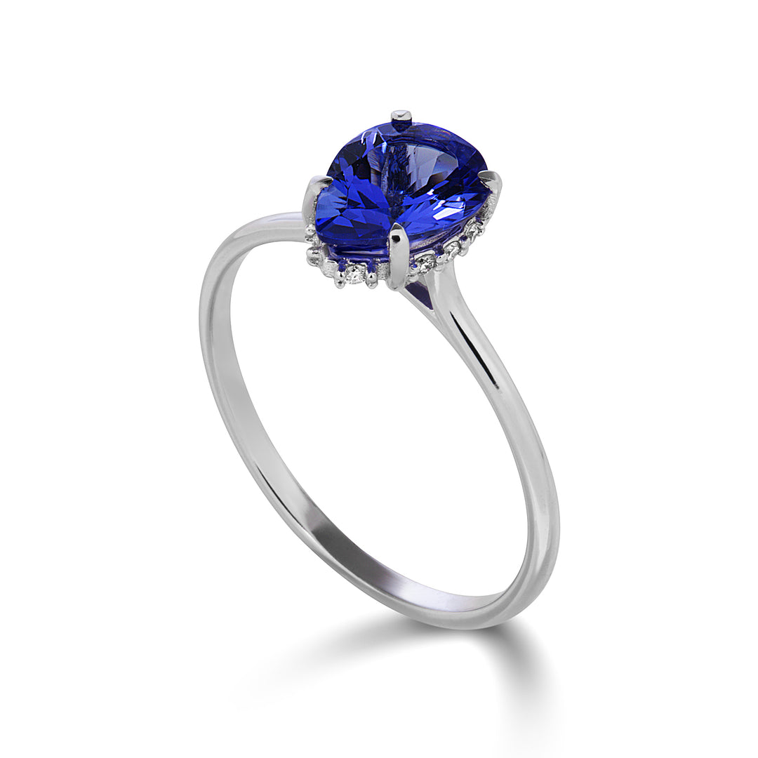 Mikiko en 18k tanzanite drop 8x6 sæt med diamanter MA5225O4TZN