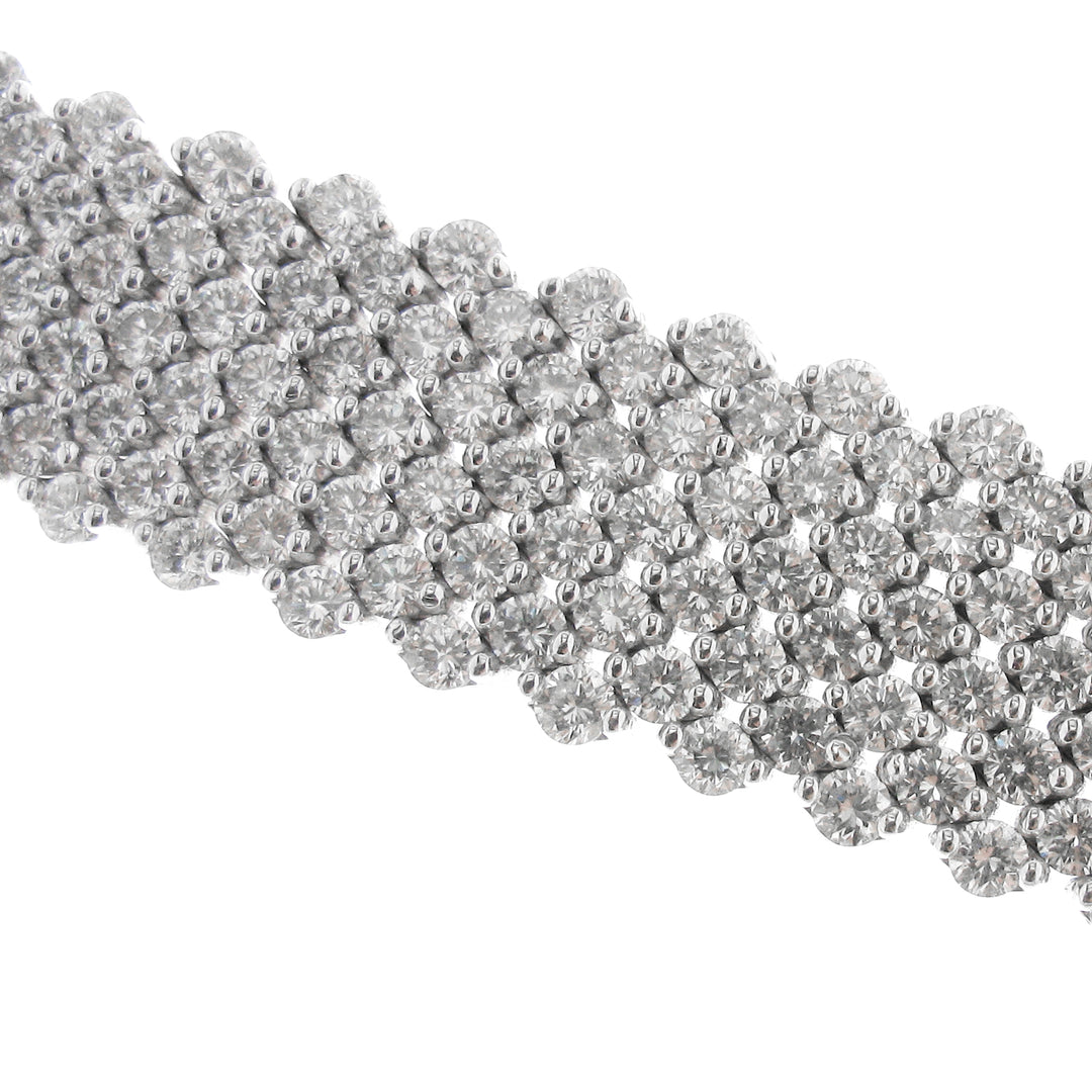 World Diamond Group pave&