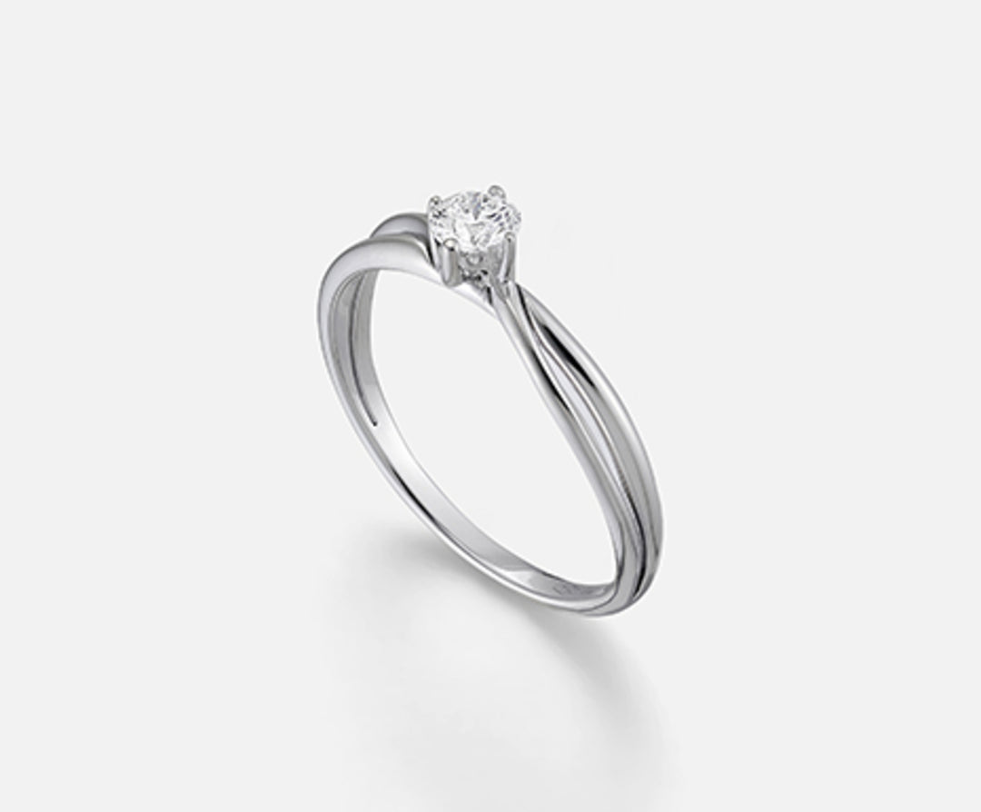 Nihama um 18k ct.0,24 NA5099O4BR024