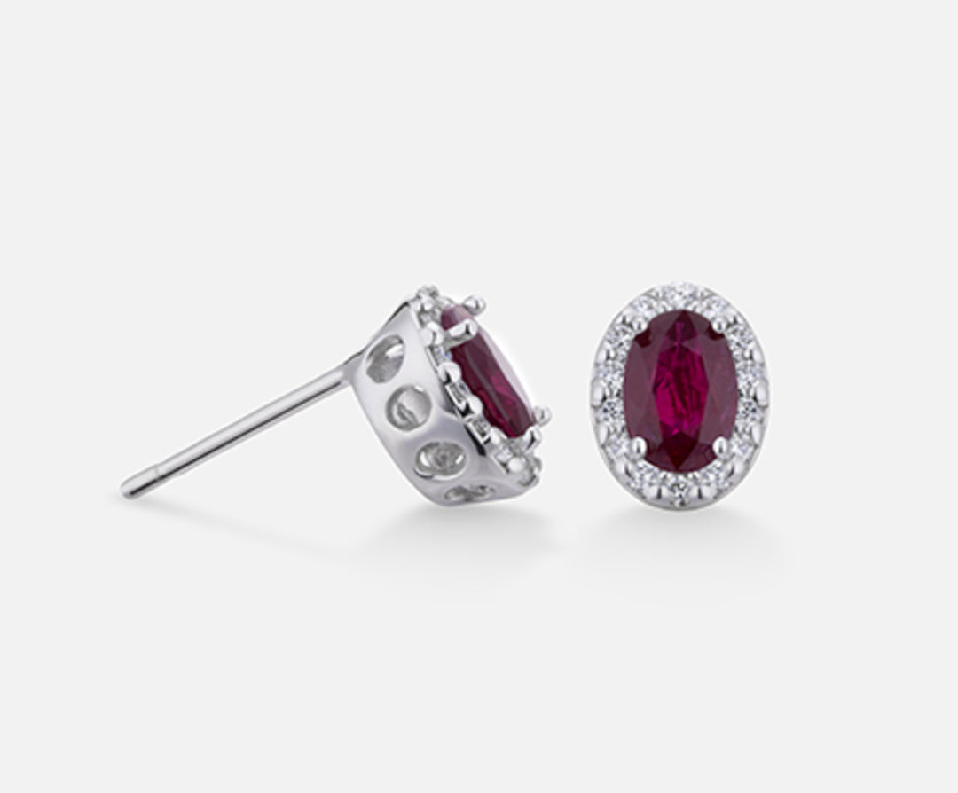 Nihama vagy 18k ovális rubin 6x4 ct.0,80 dia ct.0,18 NO5038O4RBC