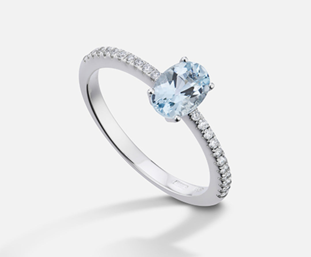 Mikiko 18k soikea akvamariini 7x5 ct.0,50 halk. 0,13 ct MA5104O4AM
