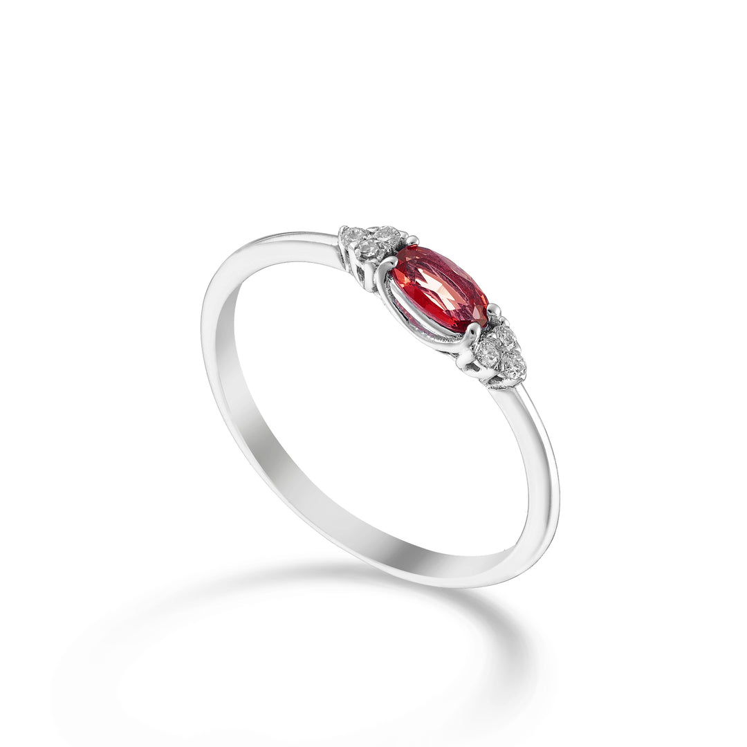 Nihama an 18k ruby ​​n. 5x3 oval arranged lengthwise and side diamonds NA5212O4RBN028