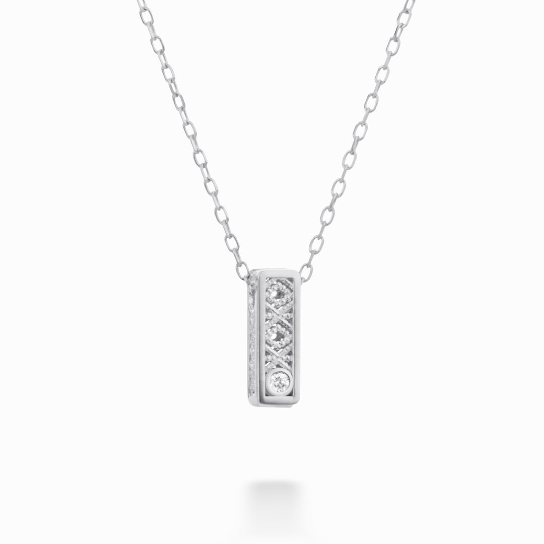 Nihama cl 18k bogstav i hvidguld diam. ct.0,01 NDLETHIUM4