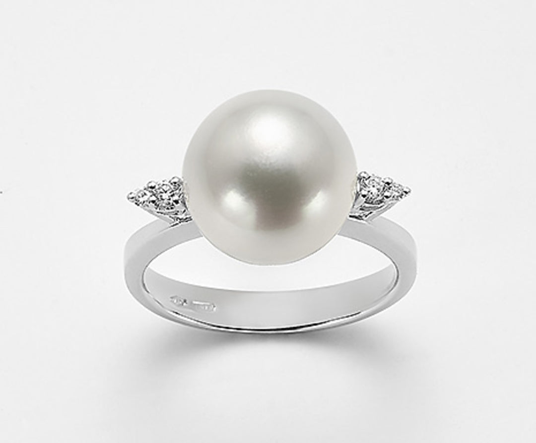 Nihama um 18k ak 9/9.5 ct.0.10 NA0766O4ABBI090