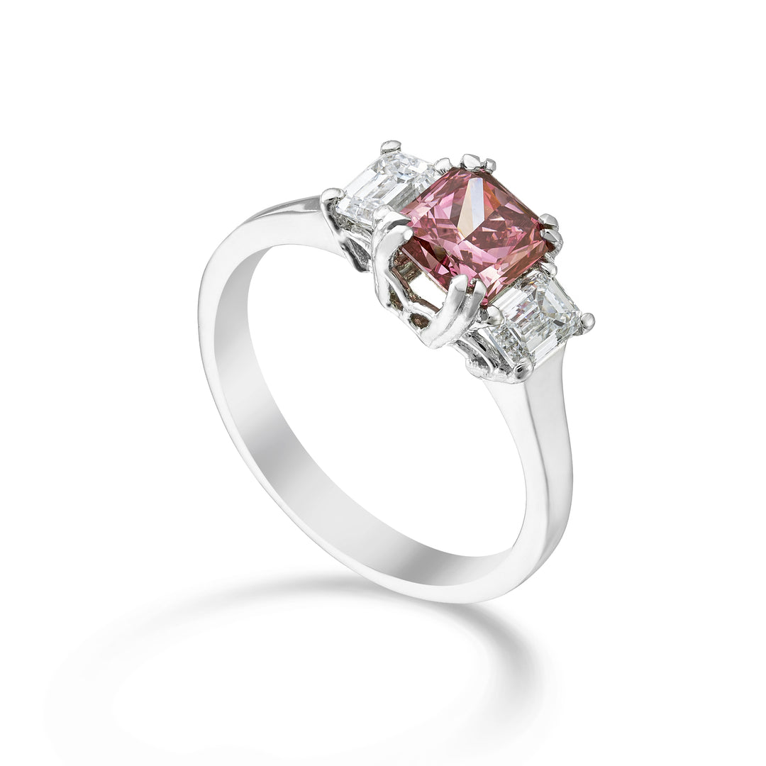 Anel de diamante LGD radiante central X-Diamond rosa XDATRRD024WBP-22061110073