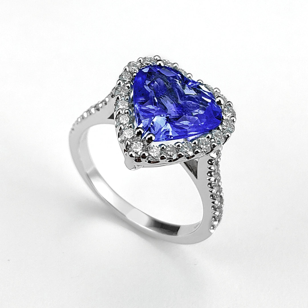 Tamanho do anel de tanzanita com coração de Golay. 10x10 e diamantes ACLC060DITZ1010-24115110014