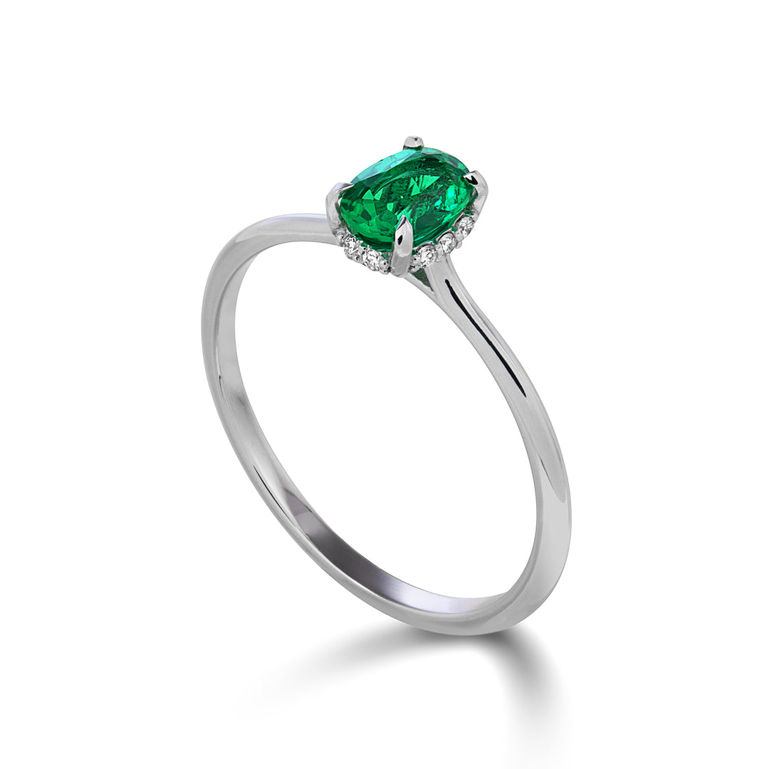 Nihama en 18k smaragd n. oval 6x4 uppdateringsset med diamanter NA5219O4SMN045