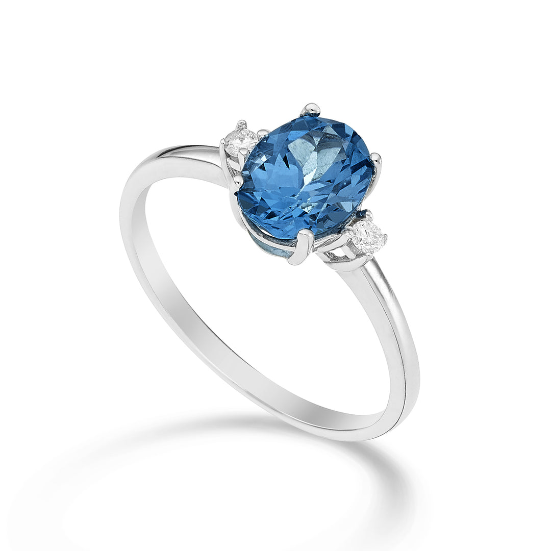 Mikiko en 18k oval London blå topas 8x6 ct.1,40 diam. 0,05 ct MA5074O4TPBL