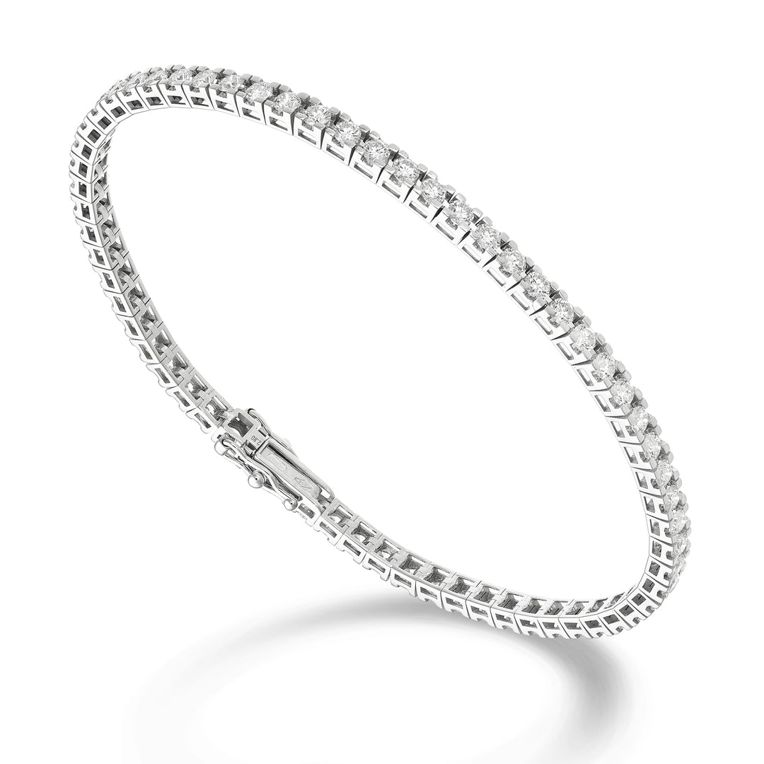 World Diamond Group light square bezel tennis bracelet 0.015 ct each BTQ800D0017-170-25343110160