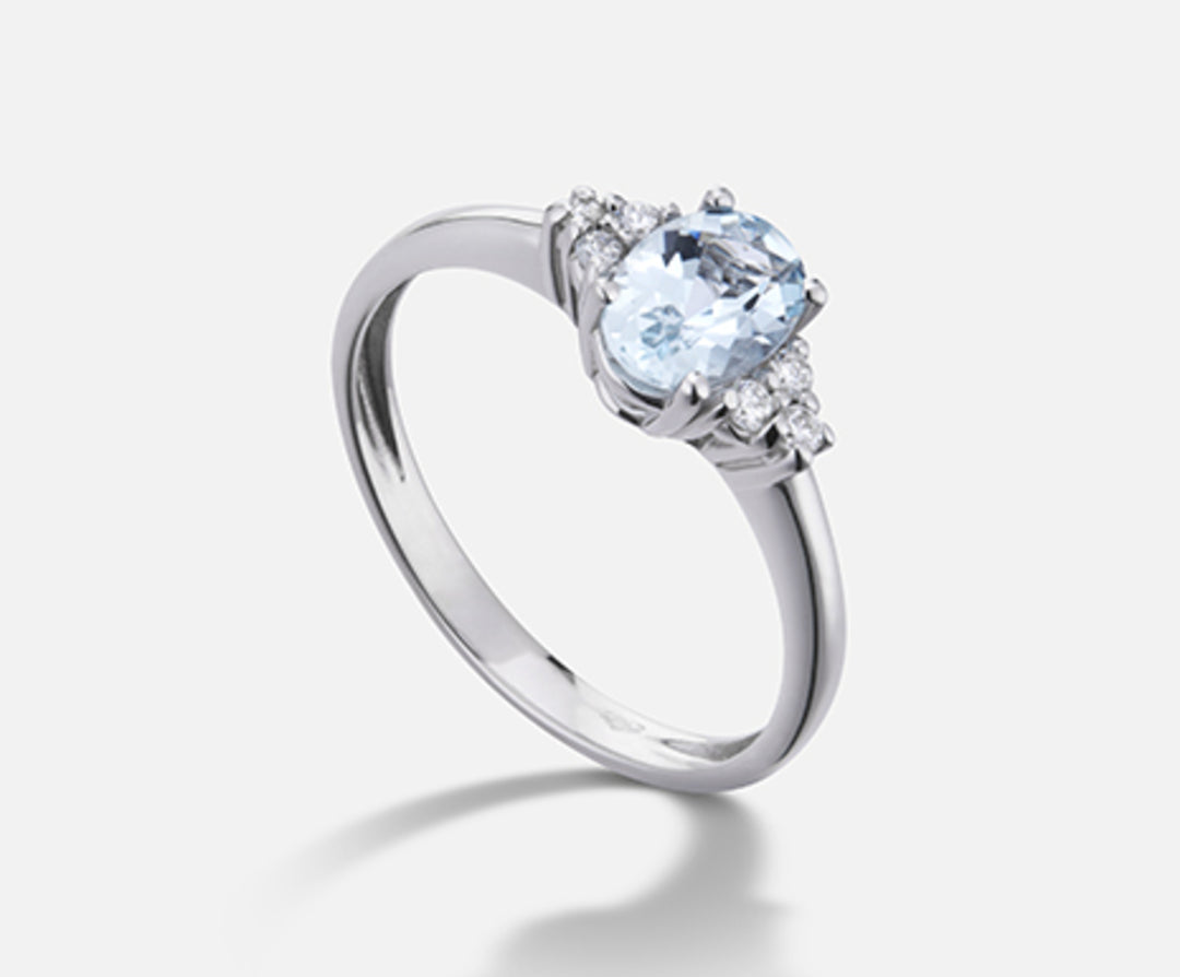 Nihama un acvamarin oval de 18k 7x5 ct.0.50 dia ct.0.09 NA5112O4AM