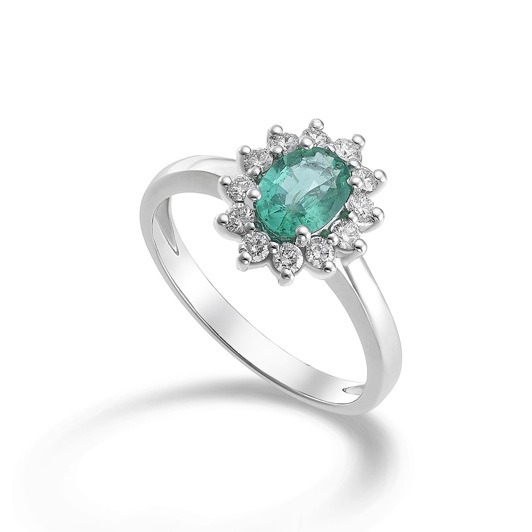 Nihama una esmeralda ovalada de 18k 7x5 ct.0,60 diam. 0,30 quilates NA5094O4BE