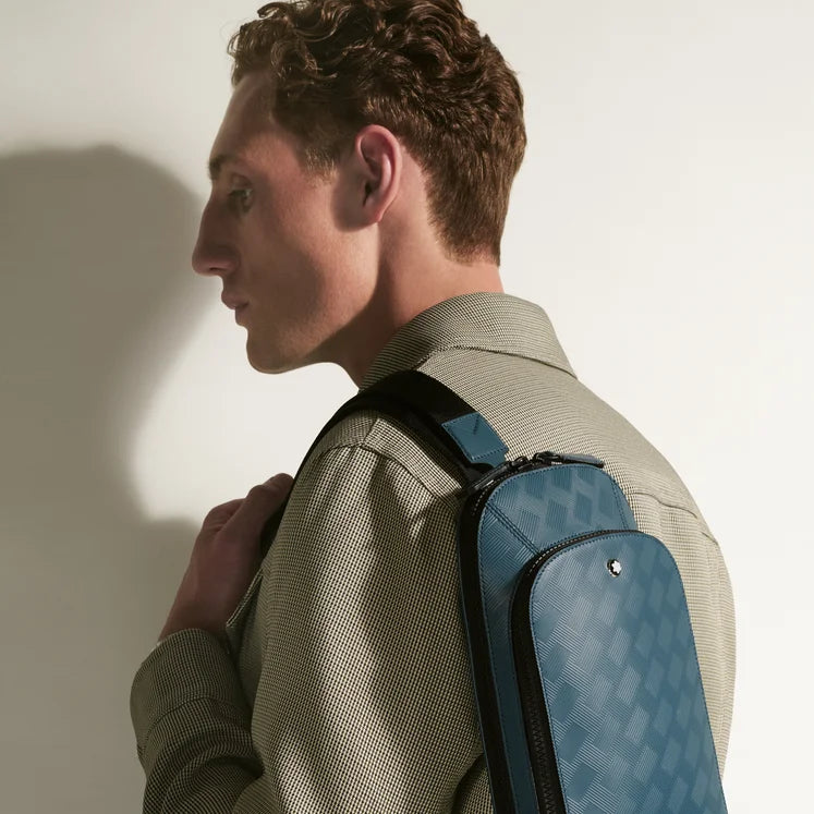 Montblanc Extreme 3.0 axelväska avio blå 198863