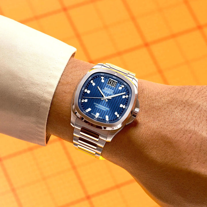 Montre Mido Multifort TV Big Date Chronomètre 40mm bleu automatique acier M049.567.11.041.00